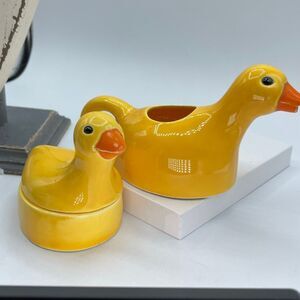 Vintage Vandor Imports Duck creamer & sugar dish . Cute & cheery!